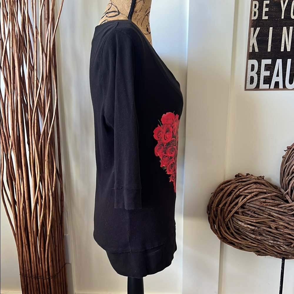 Norma Kamali Black Tee with Red Rose Heart - Picture 3 of 7